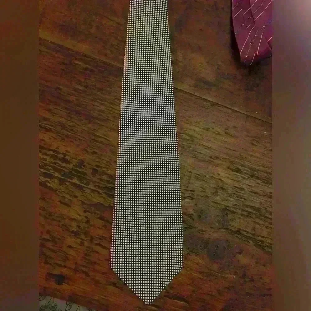 Mens Alcione 100% Silk Silver Neck Tie Made In Italy Geometric Squares - Picture 2 of 4